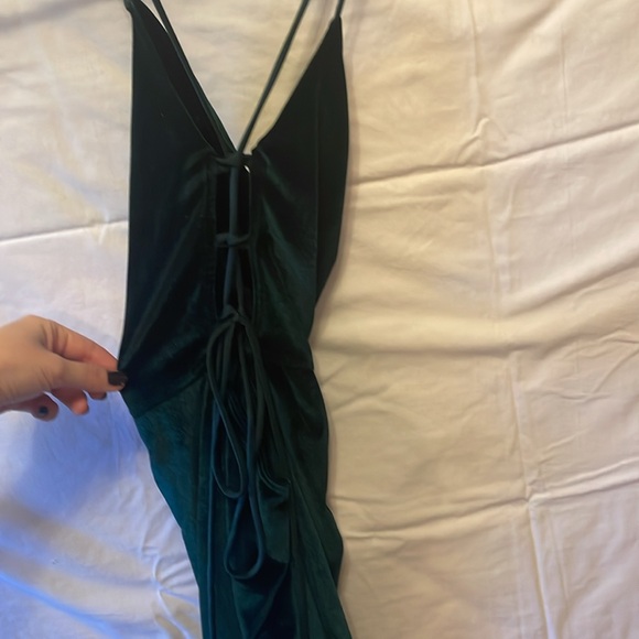 LUCY IN THE SKY | Velvet Dress in Hunter Green | Size Small - Picture 4 of 5